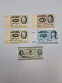 Lot originale danske pengesedler