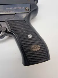 Luftpistol kaliber 4,5 mm med æske og hagl