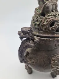 Antikt kinesisk røgelseskar af bronze Incense burner with Chinese lions