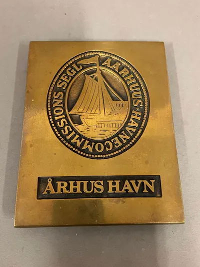 Messing plade Århus Havn