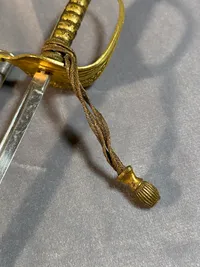 Original brevåbner i form af sabel, givet fra fabrikken til officerer der kunne tage beslutning om indkøb