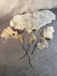 Lot originale silkeskærme fra tyske faldskærmspatroner