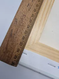 Billede af japansk soldat med gevær og flag, postwar