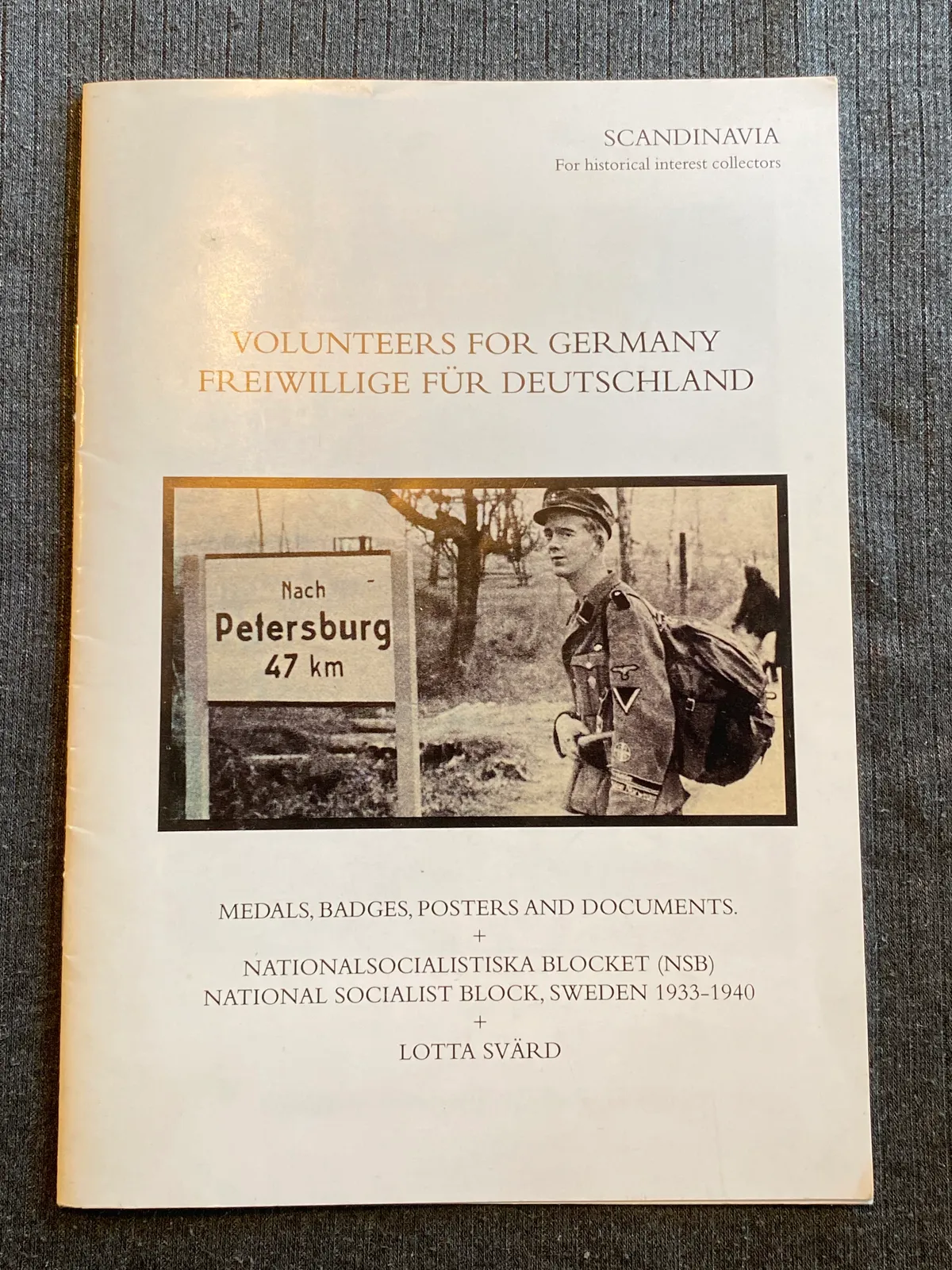Sjældent hæfte Volunteers of Germany - masser af info om Frikorps Danmark