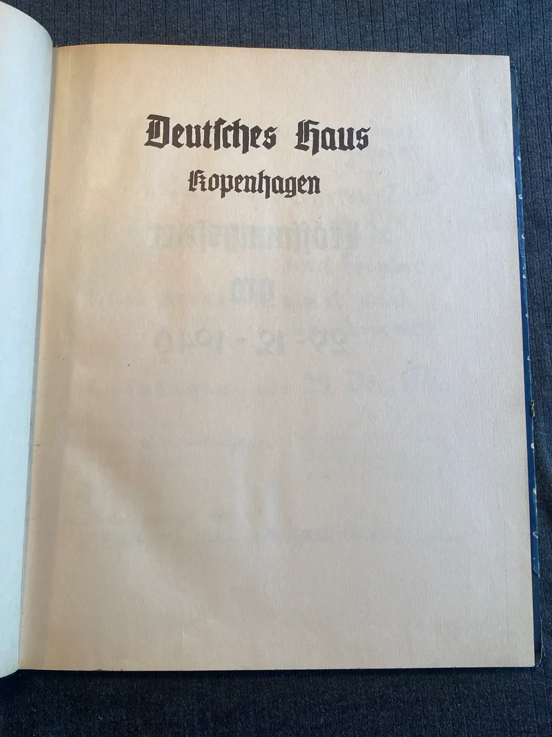 Genoptryk af gæstebogen fra Deutsches Haus Copenhagen - trykt i 500 eks.