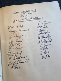 Genoptryk af gæstebogen fra Deutsches Haus Copenhagen - trykt i 500 eks.