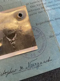 Sjælden original våbentilladelse udstedt af det tyske SD i Danmark 1945