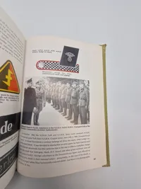 Sjældent sæt bøger omhandlende SS frivillige - der er en del om Frikorps Danmark