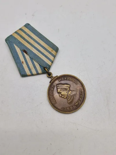 USSR Medal of Nakhimov - original med nummer