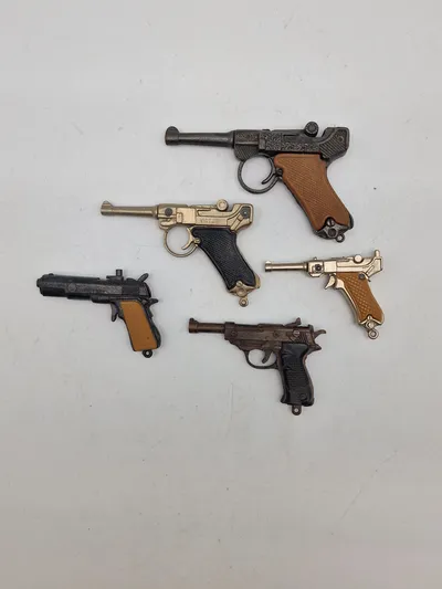 Lot miniature pistoler