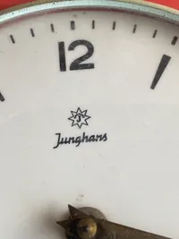 Originalt tysk Junghans vægur - optræks nøgle medfølger