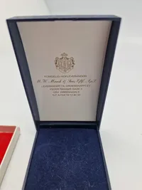 Samling diverse danske medalje æsker