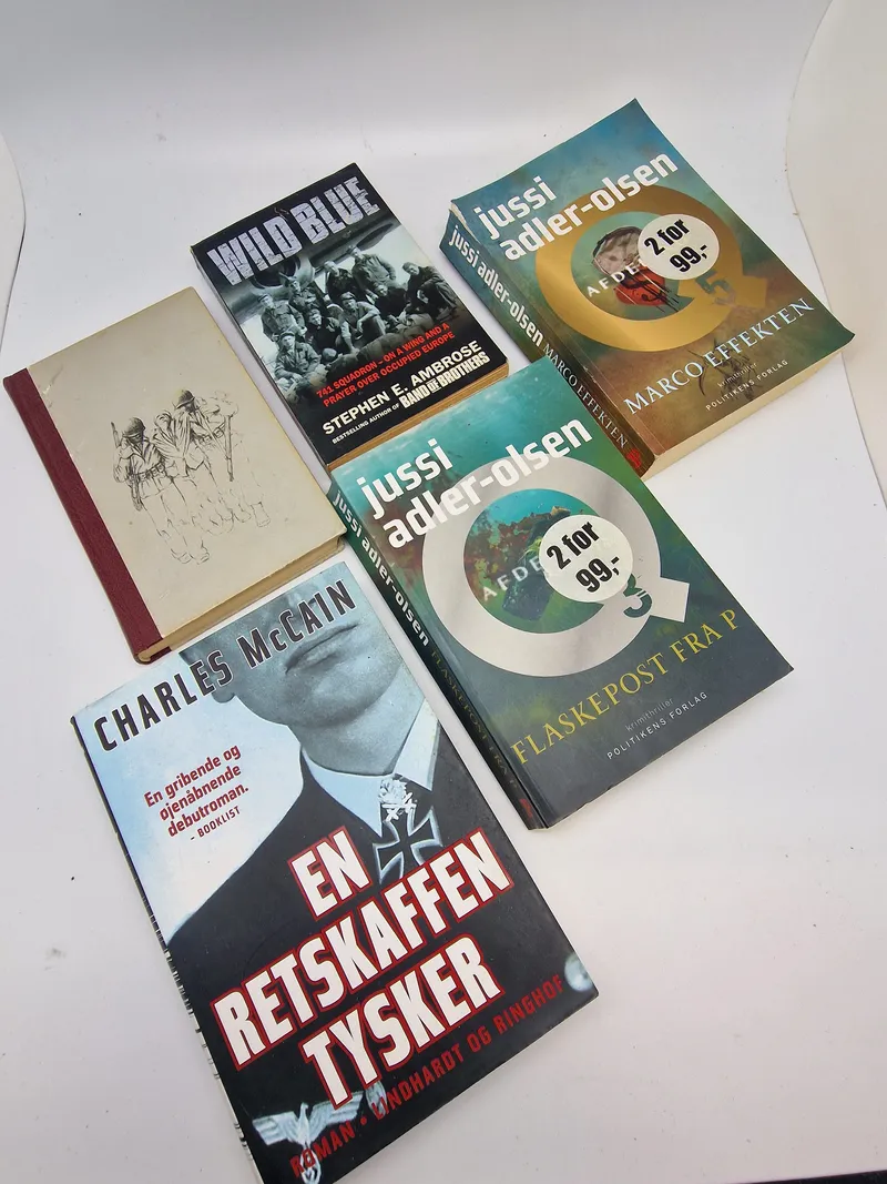 Lot diverse bøger