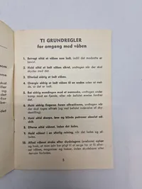 Lot diverse reglementer mm fra det danske forsvar