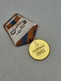 Original RUSSIAN CAPTURE OF BUDAPEST MEDAL