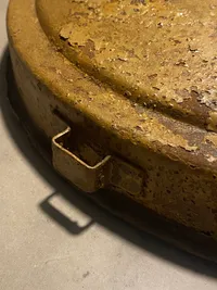 Ekstremt sjælden deaktiveret tysk WWII Tellermine 43 i enhedsfarve (sandfarvet)