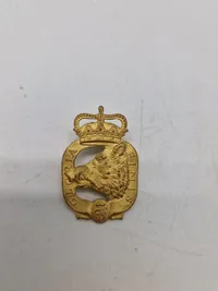 Lot danske baret mærker mm.