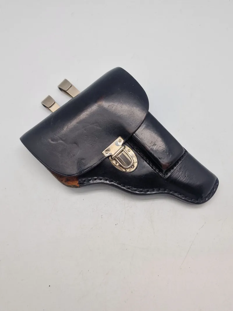 Originalt tysk PPK hylster fra den kolde krig