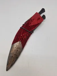 Khukri kniv med skede