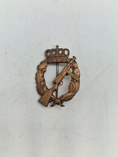 Originalt skydemærke model 1944 leveret i ca. 500 stk.  til  den danske brigade i Sverige WW2