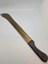 Stor veludført machete