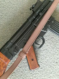 Tysk STG-44 - Denix modelvåben