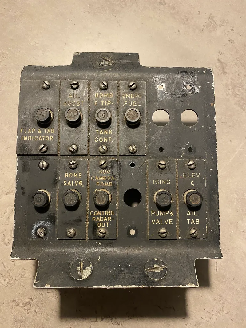 Sjældent originalt panel fra amerikansk WWII bombeflyver