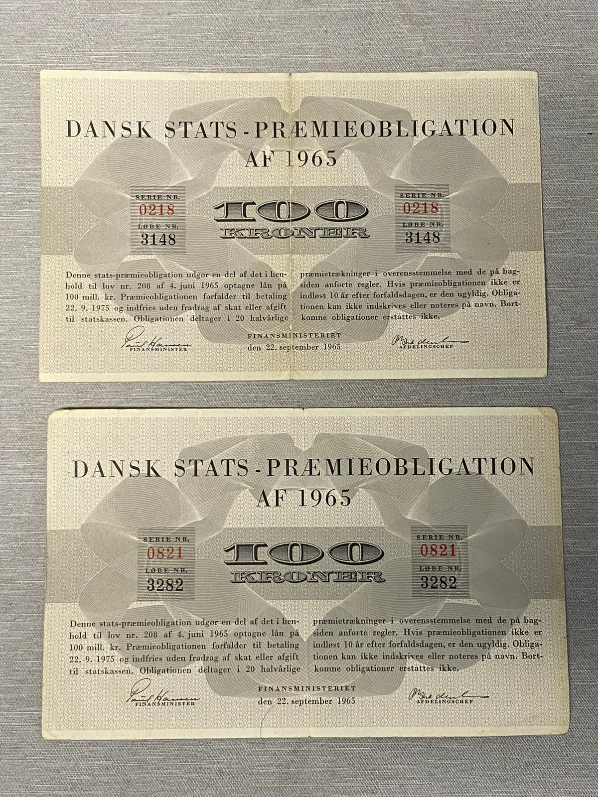 To stk originale danske præmie obligationer