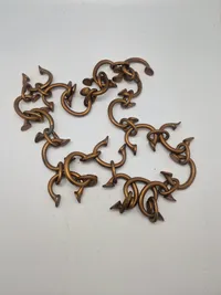 Original samling originale “Okpoho” (Manilla slave bracelets) lavet som kæde
