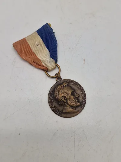 Original 1965 Boy Scout Medal, 1809-1865 Abraham Lincoln“Walked in Lincoln’s Steps"