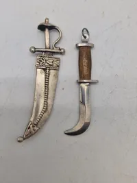 Miniature knive (2stk)