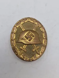Originalt WOUND BADGE IN GOLD BY HAUPTMÜNZAMT WIEN "30" + BOX