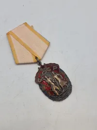 Original USSR MEDAL HOSPITAL WARD INDUSTRIES FOR MERIT