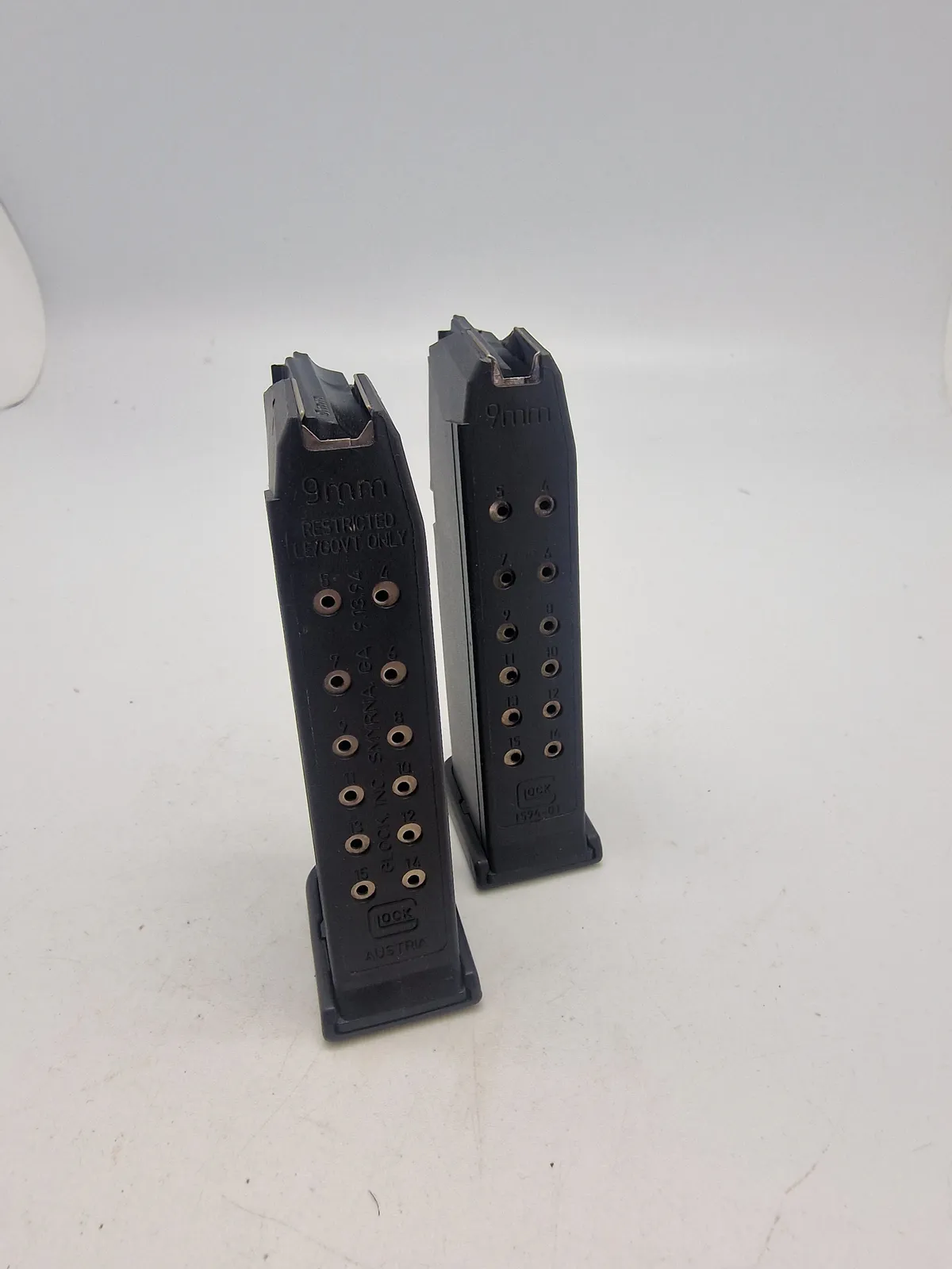 2 stk originale Glock magasiner (9 mm)