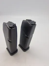2 stk originale Glock magasiner (9 mm)