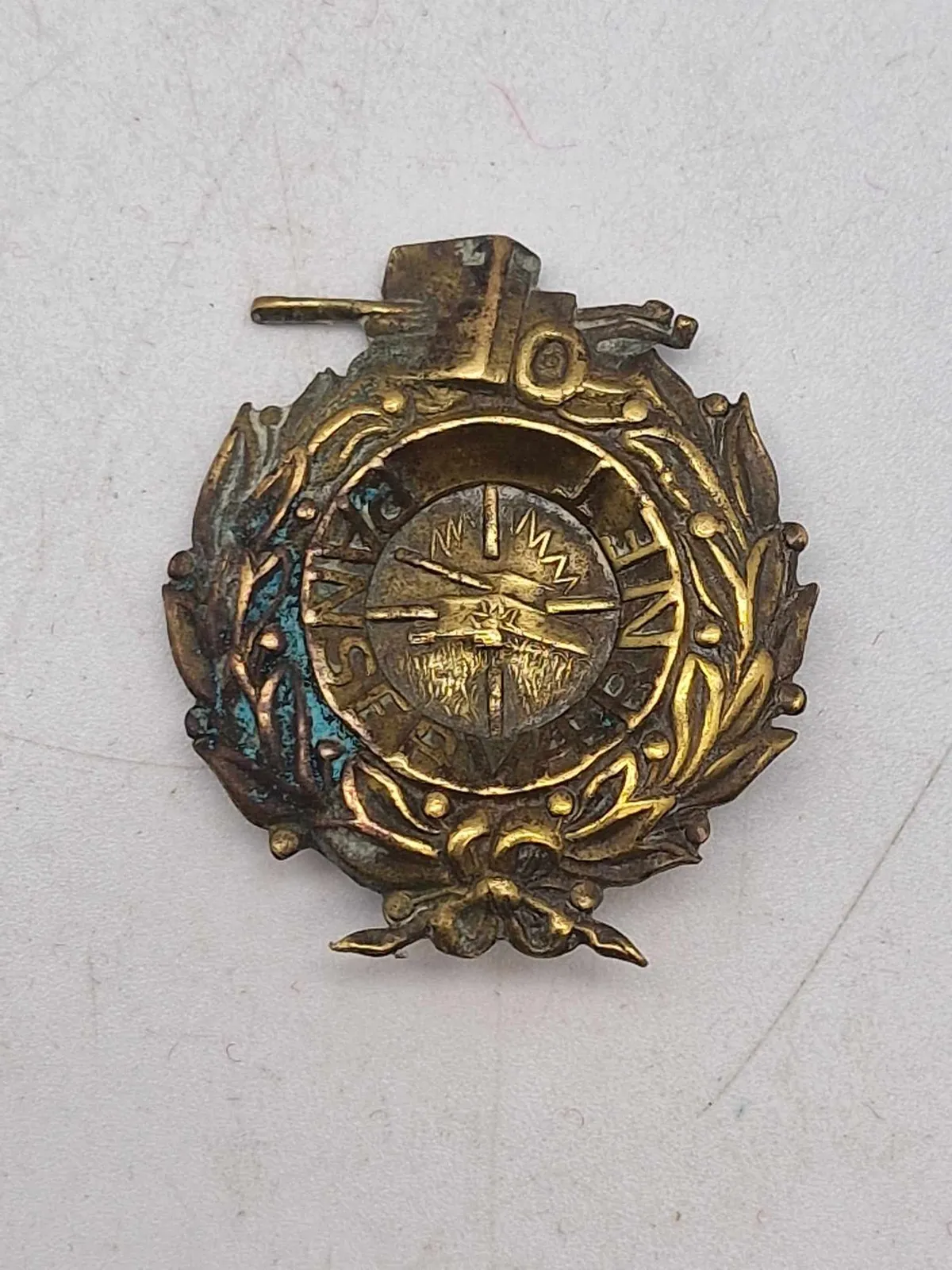 Sjældent Originalt Baratmærke 1 Fodfolkspionerbataljon ( Panserværn) 41 x 37mm, 1945/46