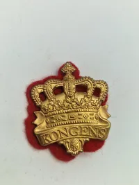 Lot danske regiments mærker