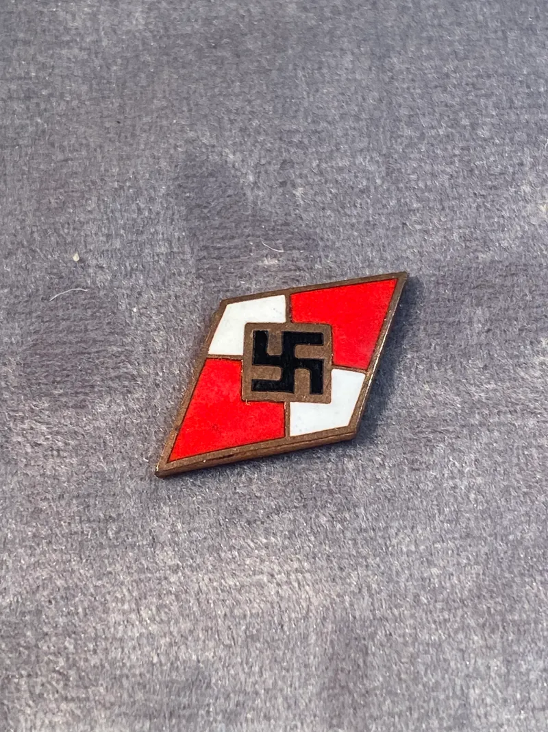 HitlerJugend diamant - original???