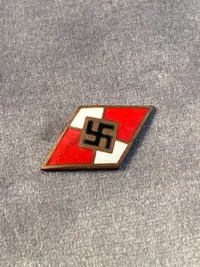 HitlerJugend diamant - original???