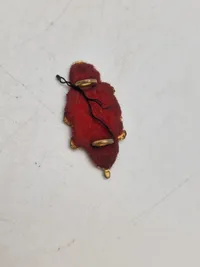 Lot diverse danske regiments mærker mm.