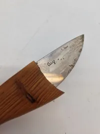 Grønlandsk kniv i form af fisk