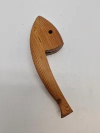 Grønlandsk kniv i form af fisk