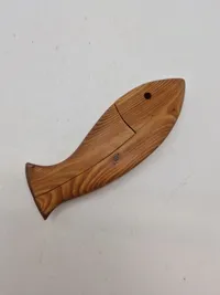 Grønlandsk kniv i form af fisk