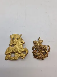 Lot danske regimentsmærker