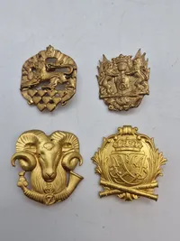 Lot danske regimentsmærker