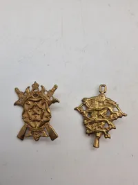 Lot danske regimentsmærker