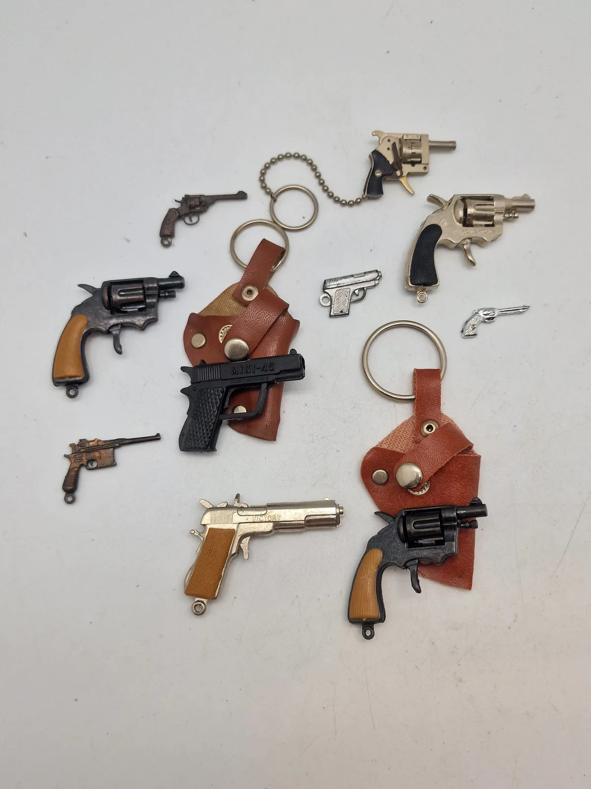 Lot miniature pistoler