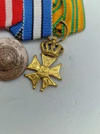 Originalt dansk medalje sæt - almen størrelse og miniature