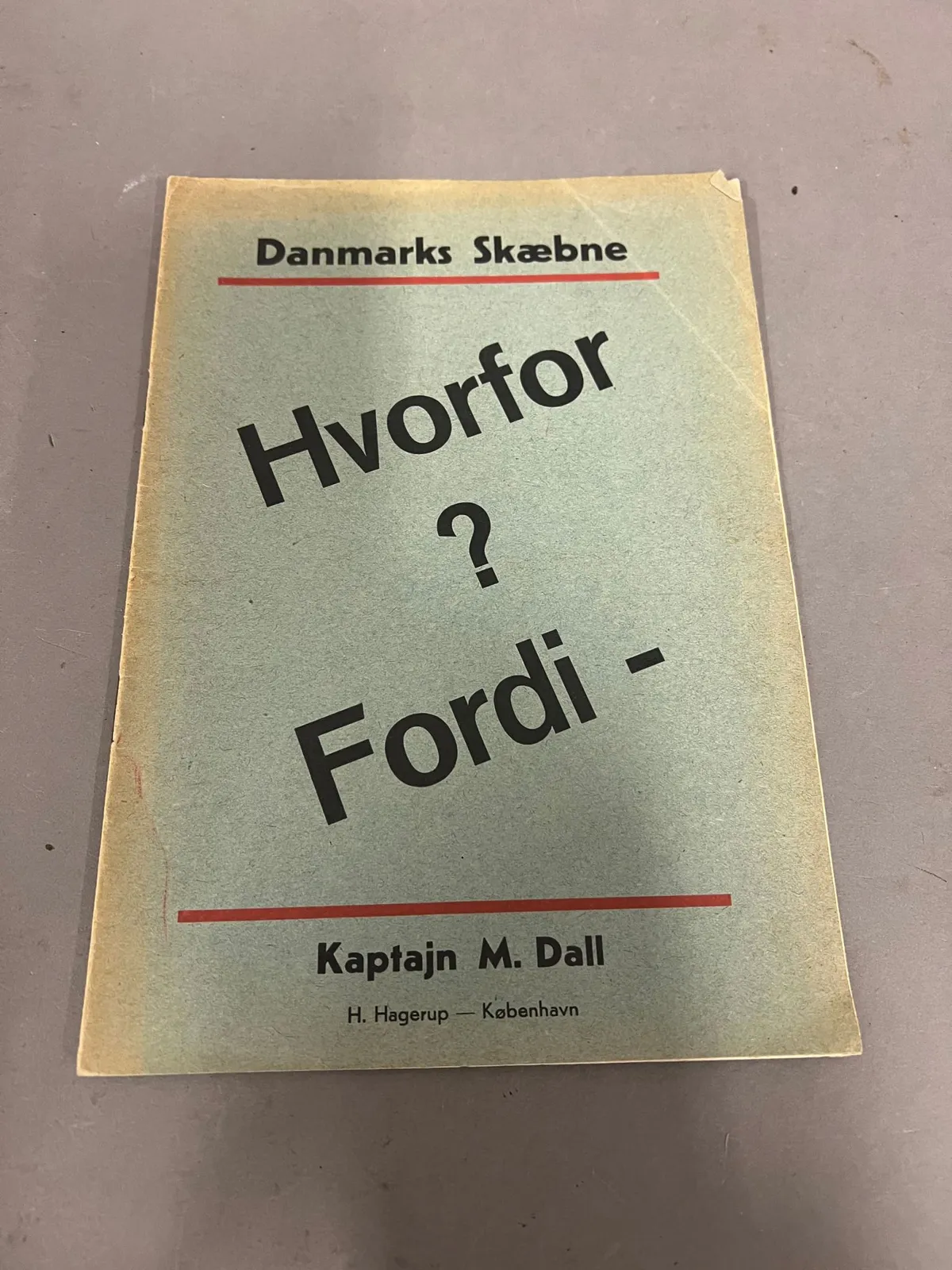 Samtidigt hæfte om Danmarks besættelse