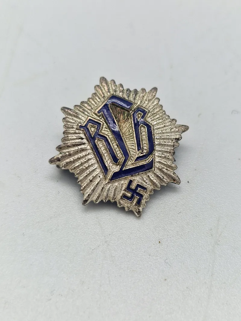 Original Reichsluftschutzbund (RLB) memberbadge